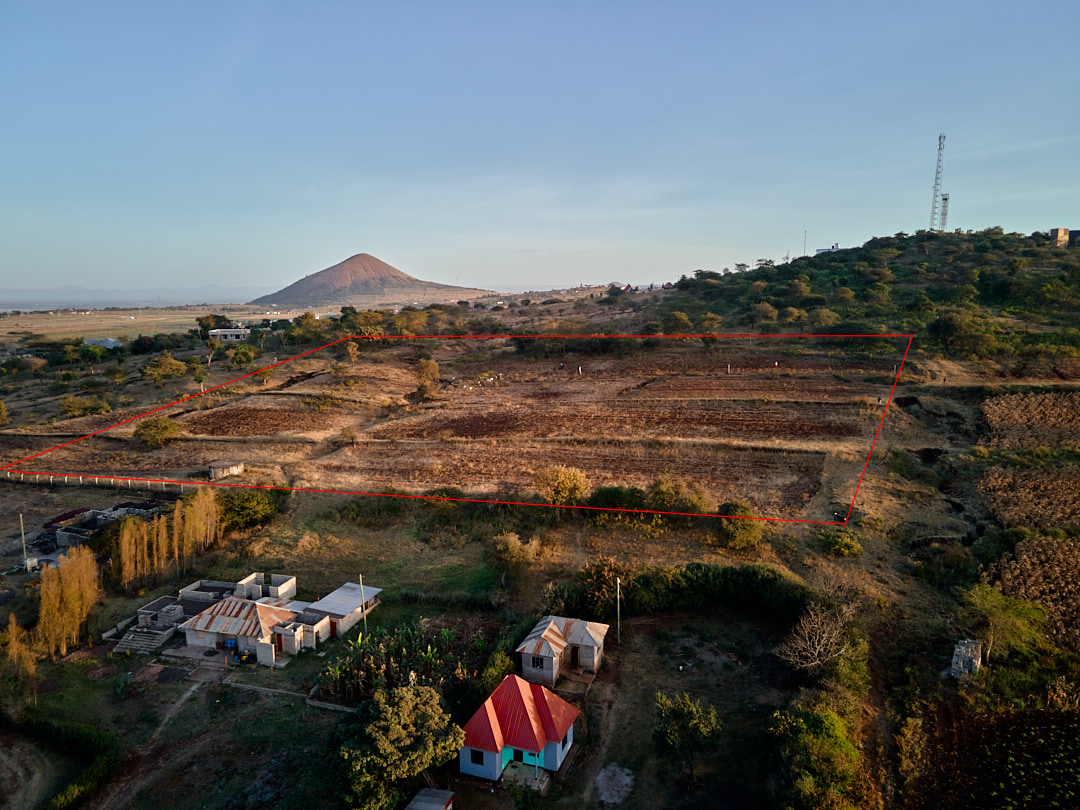 2.25-Acre Hilltop Plot for Sale in AFCON City